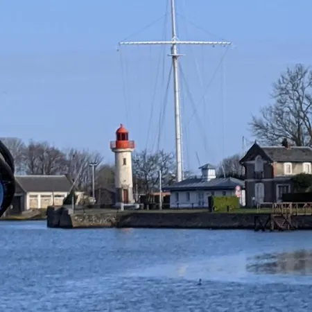 La Maison De Satiye Будинок відпочинку Онфлер