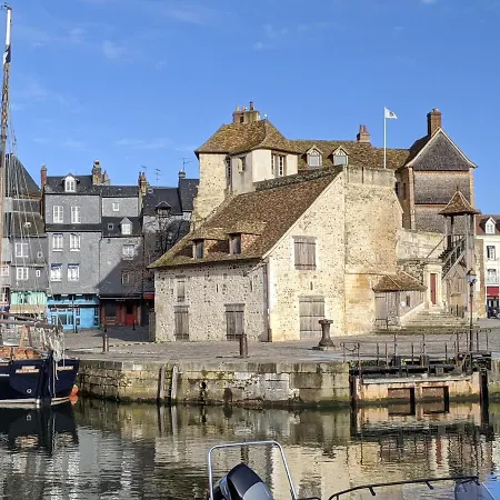 La Maison De Satiyé