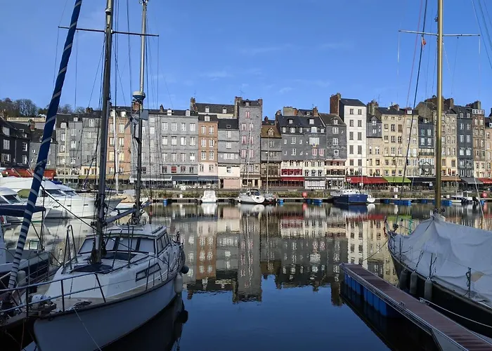 La Maison De Satiye בית נופש *